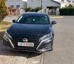 نيسان ألتيما